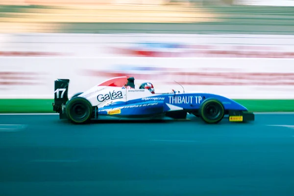 Making Feed Fabrik Faster: Performance Improvements in Version 1.1